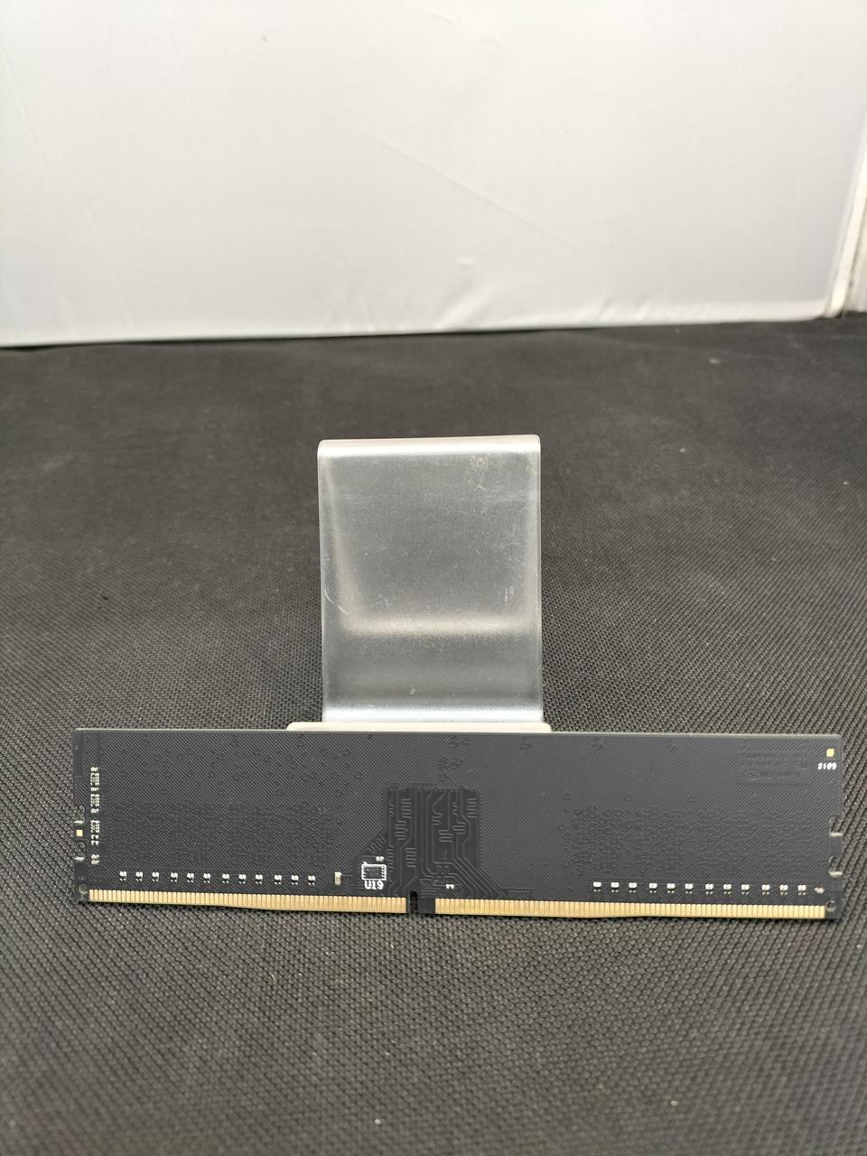 CFD Sales [DDR4-2666Mhz] PC Memory D4U2666PS-8GC19