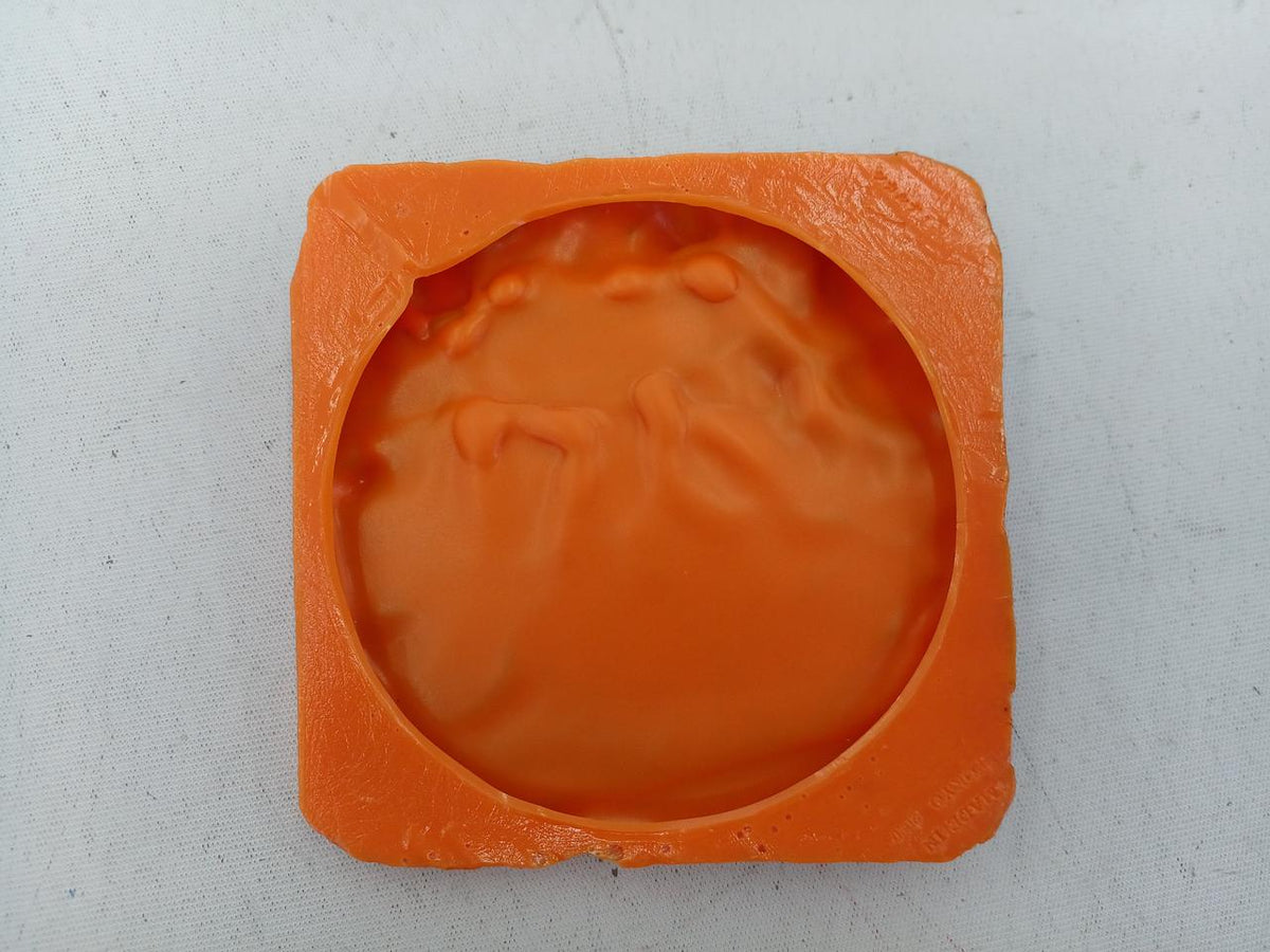 Sikarna Workshop Sofubi Iris CUBE (Kyoto Decisive Battle VER.) With Base