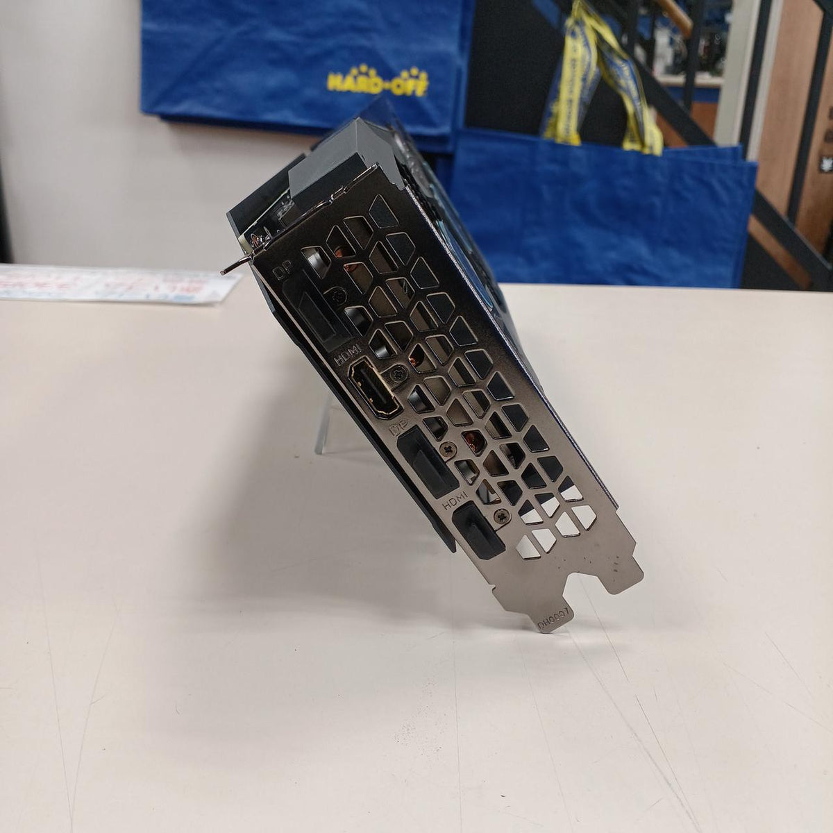 GIGABYTE Graphics Board: GEFORCE RTX 3060TI GV-N306TXEA