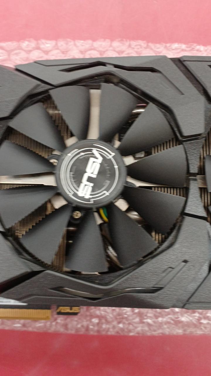 ASUS Graphics Board: STRIX-GTX1070-O8G-GAMING