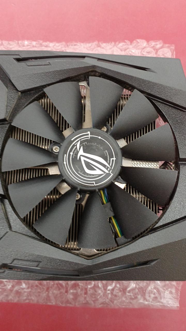 ASUS Graphics Board: STRIX-GTX1070-O8G-GAMING