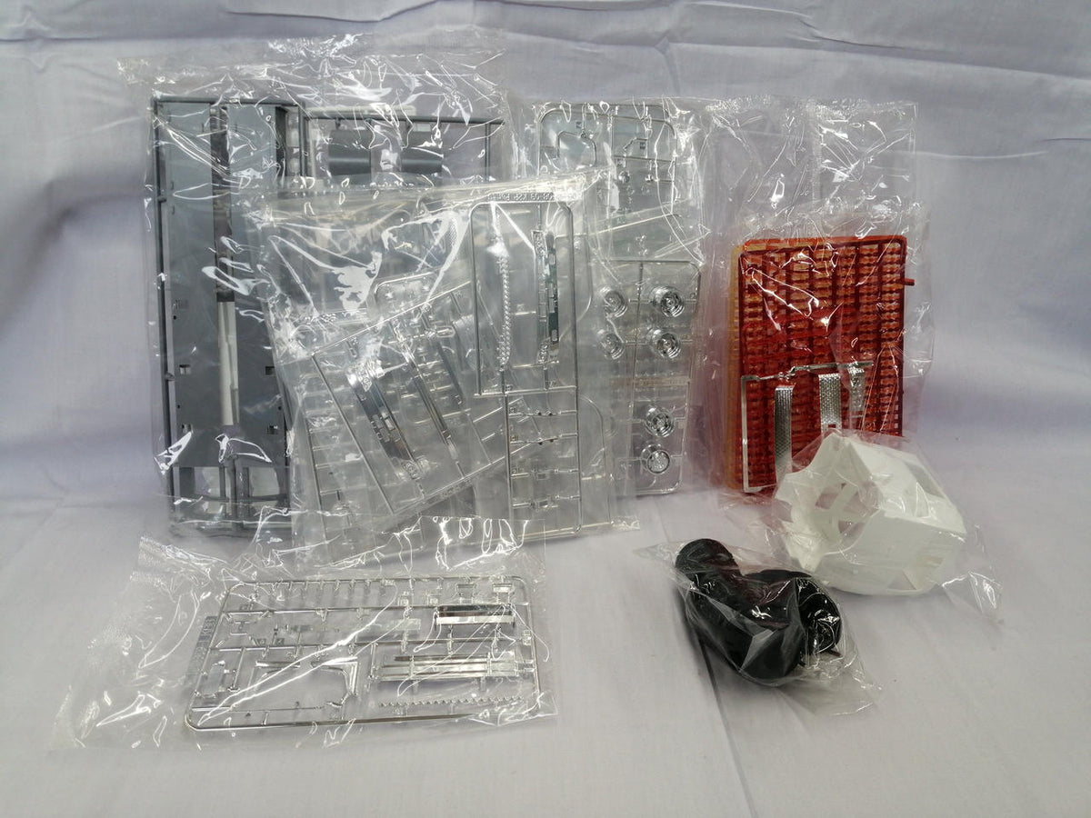 AOSHIMA Plastic Model 1/32 Third-Generation Samehada Nostalgia - Banzai Thrifting | BanzaiHobby