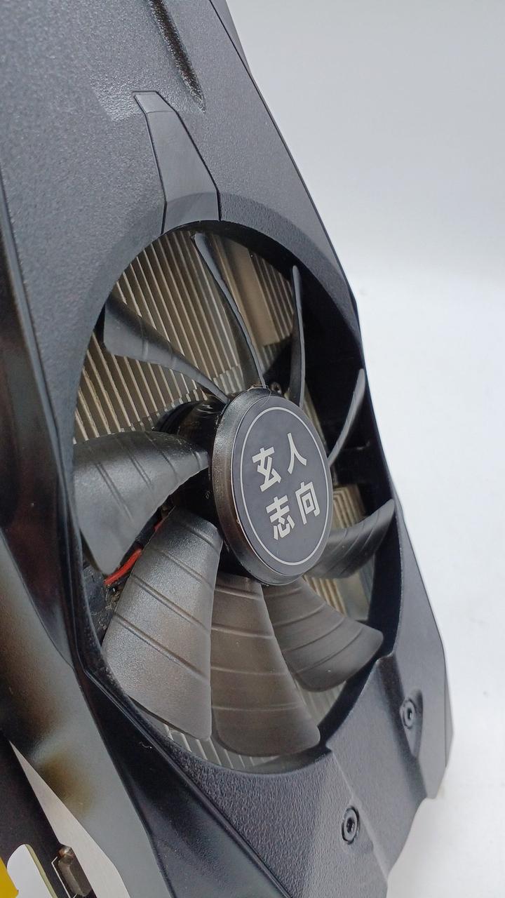Xianren Zhizhi Graphics Card: NVIDIA GTX1050 2GB 128BIT