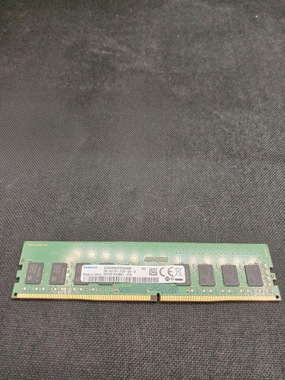 SAMSUNG [8GB] DDR4 Memory M378A1K43BB1-CPB