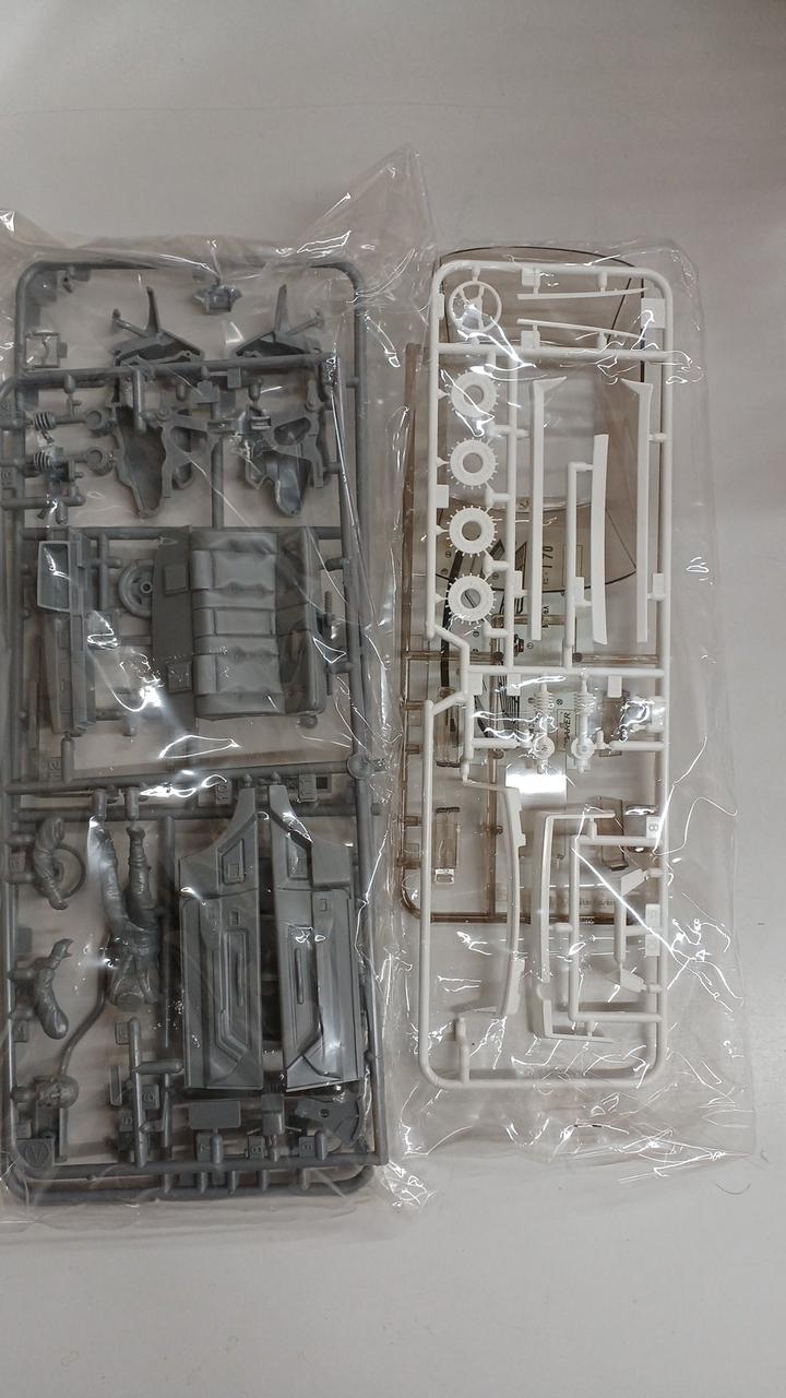 TAMIYA Toyota Sports Car Series 1/24 Soarer Aero Special - Banzai Thrifting | BanzaiHobby