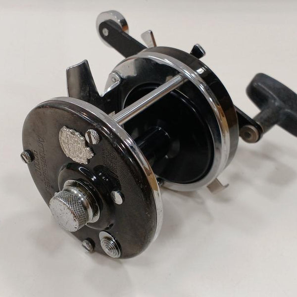 ABU GARCIA Reel AMBASSADEUR 9000C - BanzaiHobby