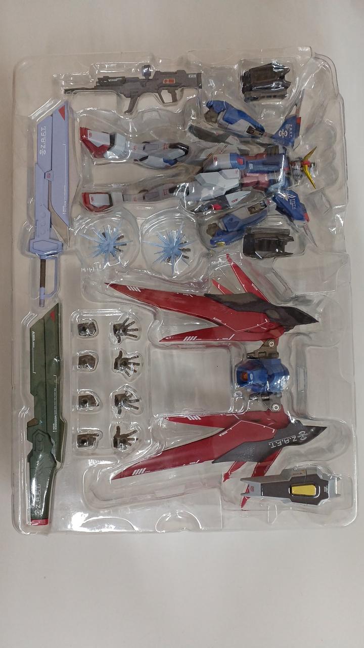 BANDAI Chogokin METAL ROBOT Spirits Mobile Suit Gundam SEED Metal Robot Damashii Destiny Gundam RE:COOR