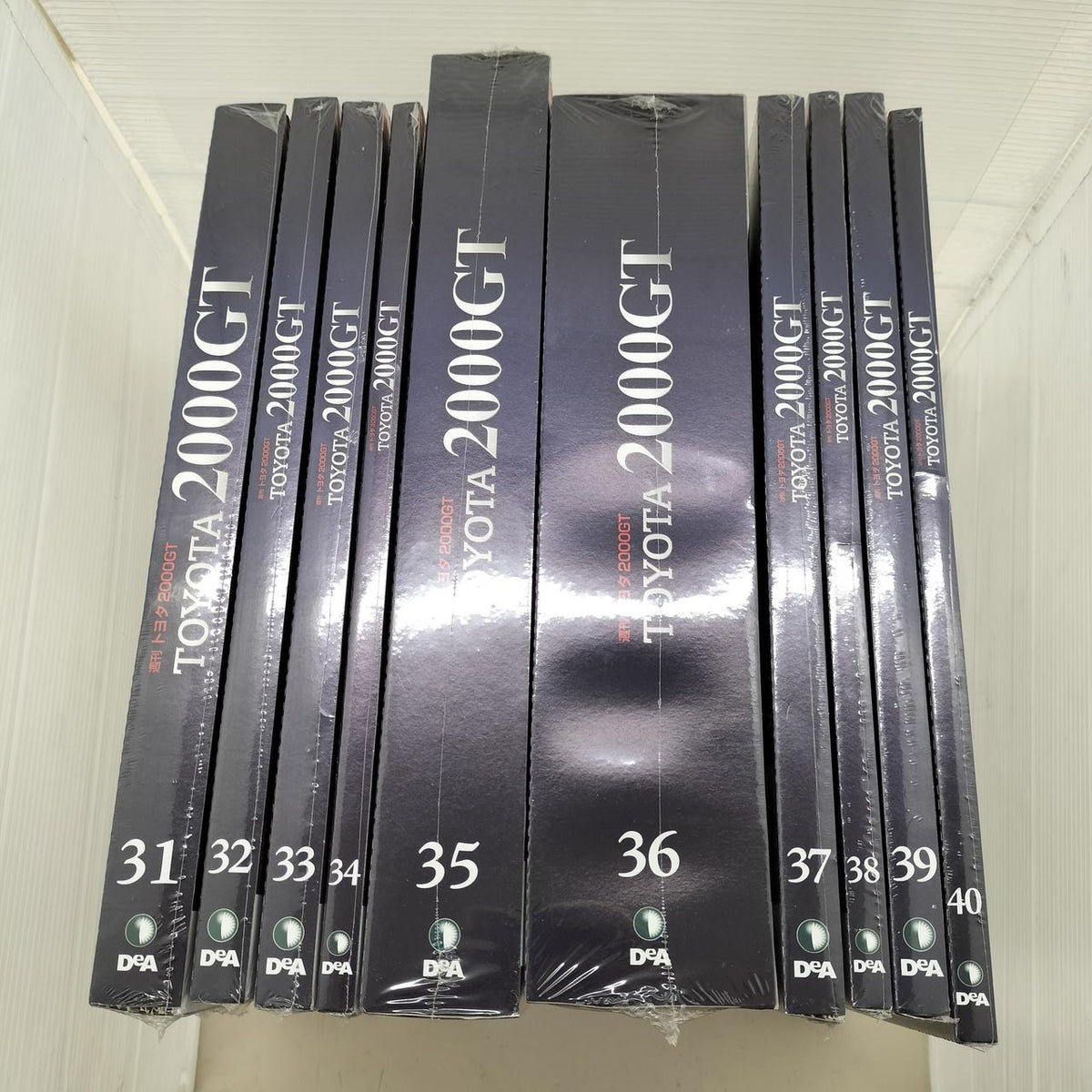 DeAgostini Weekly Toyota 2000GT Volumes 1-65 Set