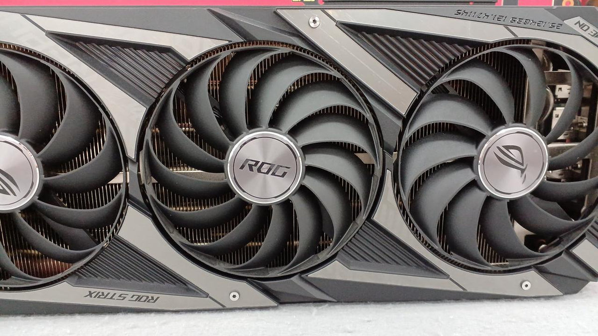 ASUS Graphics Board: ROG-STRIX-RTX3070TI-O8G-GAMING