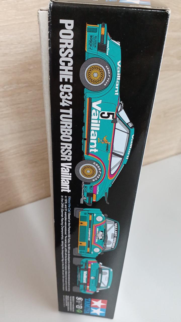 TAMIYA Display Model Sports Car Series NO.334 1/24 Porsche 934 Turbo RSR Virant