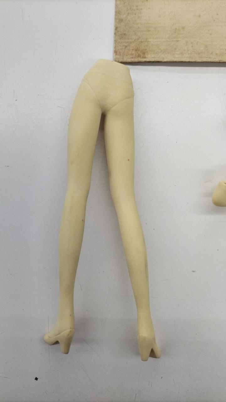 Kaiyodo Idol Densetsu Eriko 1/5 Scale Garage Kit - Banzai Thrifting | BanzaiHobby