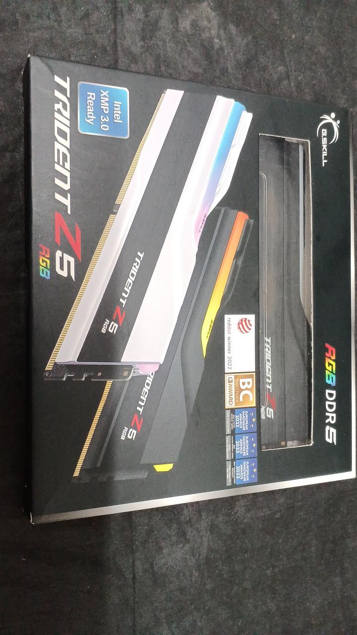 G.SKILL Memory: F5-8000J4048F24GX2