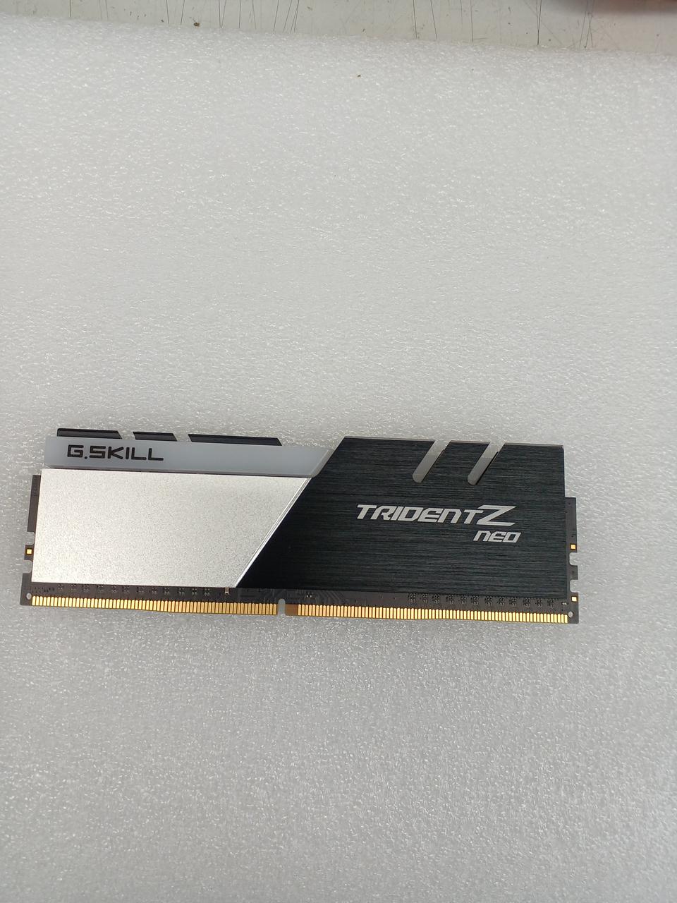 G.SKILL [8GBx2] DDR4 Memory F4-3200C16D-16GTZN
