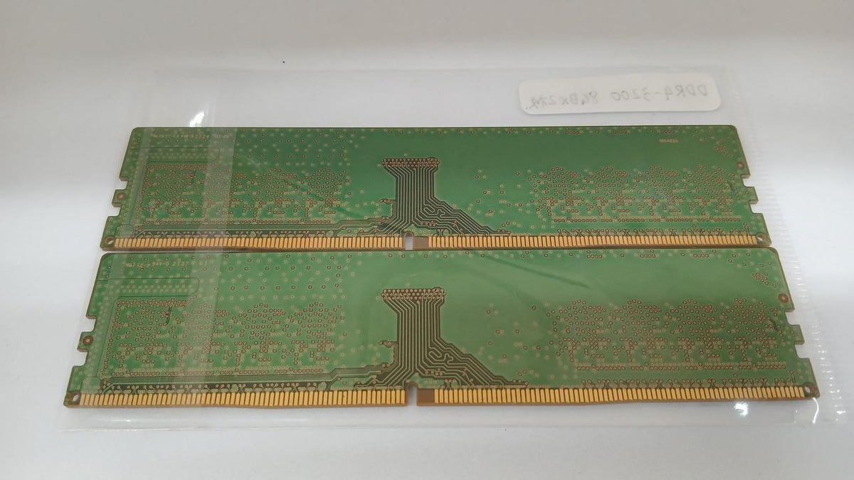 SAMSUNG DDR4 Memory M378A1K43EB2-CWE