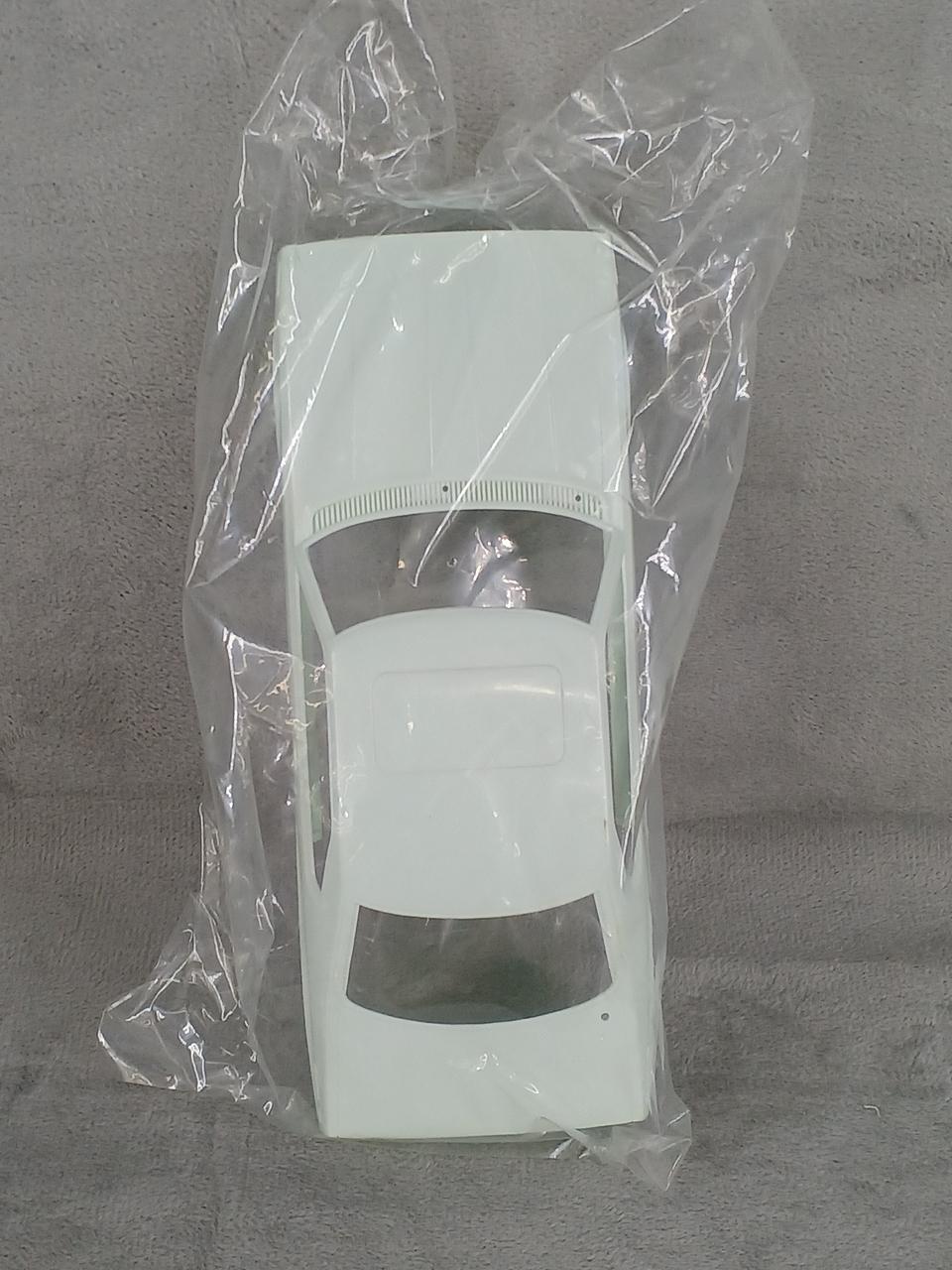 Aoshima Nissan Skyline HT 2000 GT-ES Turbo 1/24 The Tuning Car Series NO.2