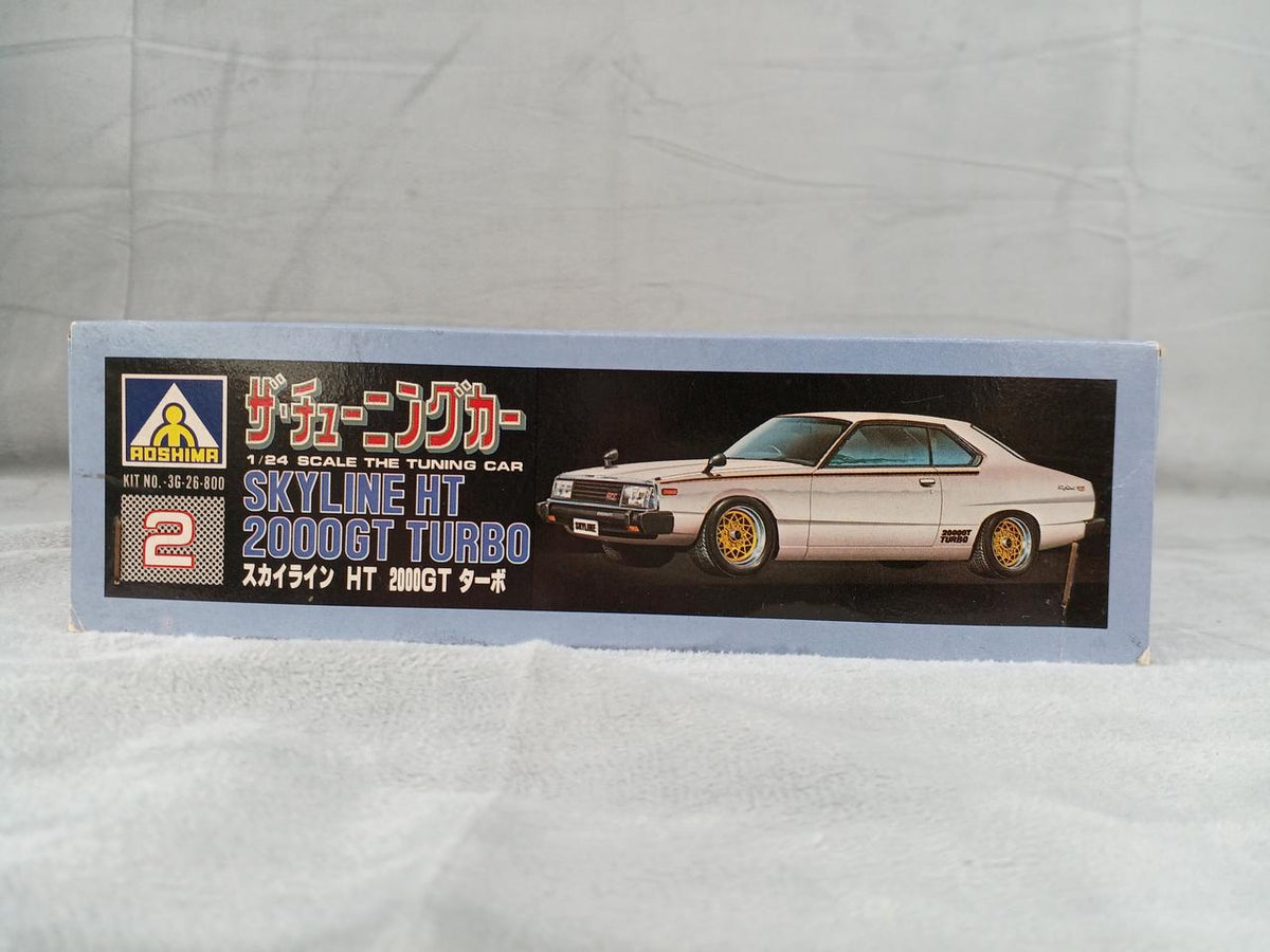 Aoshima Nissan Skyline HT 2000 GT-ES Turbo 1/24 The Tuning Car Series NO.2