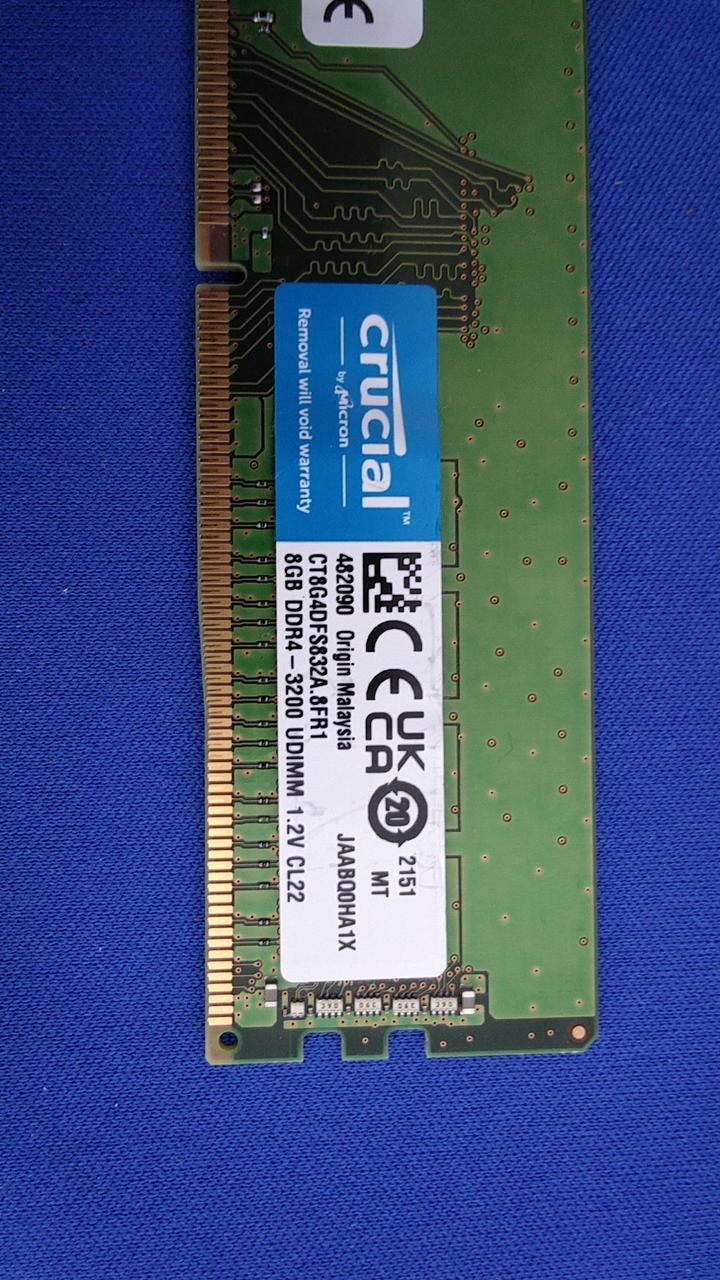 [JUNK] CRUCIAL DDR4 Memory Card CT8G4DF832A.5FR1