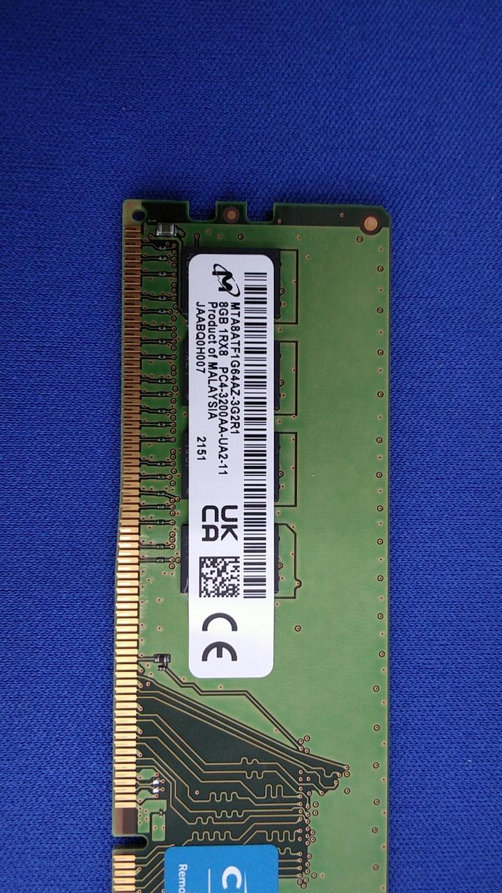 [JUNK] CRUCIAL DDR4 Memory Card CT8G4DF832A.5FR1