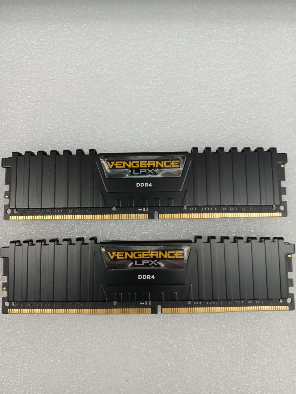[JUNK] CORSAIR [DRAM Error] DDR4 Memory CMK32GX4M2B3200C16