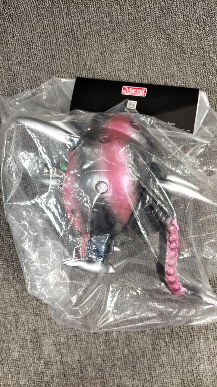 MARMIT Monster Soft Vinyl Black End