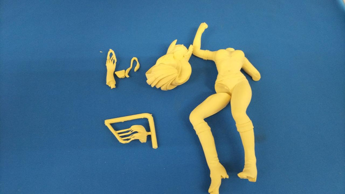 Kitakyushu Hieiro / Fukaya Garage Kit Dirty Pair Yuri Kay 1/8 - Banzai Thrifting | BanzaiHobby