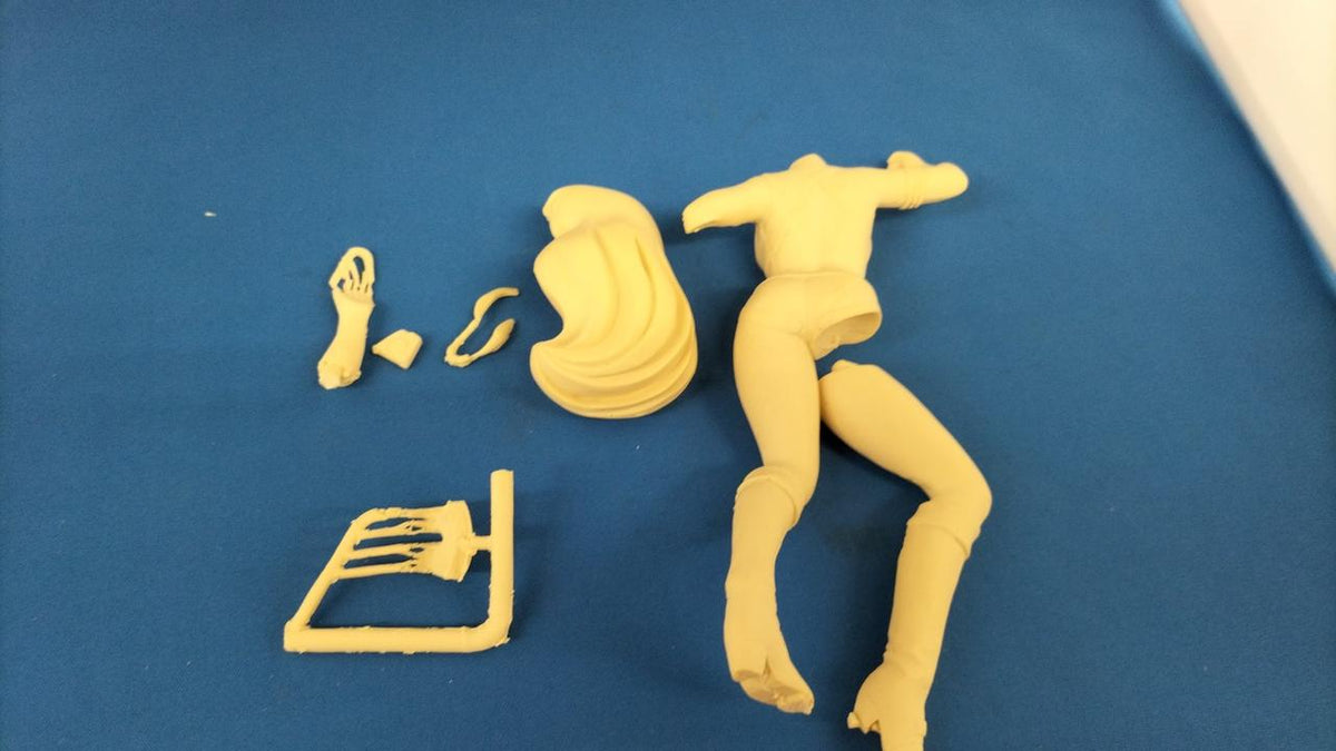 Kitakyushu Hieiro / Fukaya Garage Kit Dirty Pair Yuri Kay 1/8 - Banzai Thrifting | BanzaiHobby
