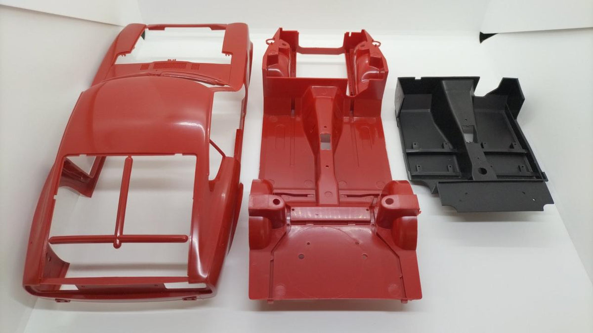 TAMIYA Fairlady 240Z Safari Spec / Unassembled