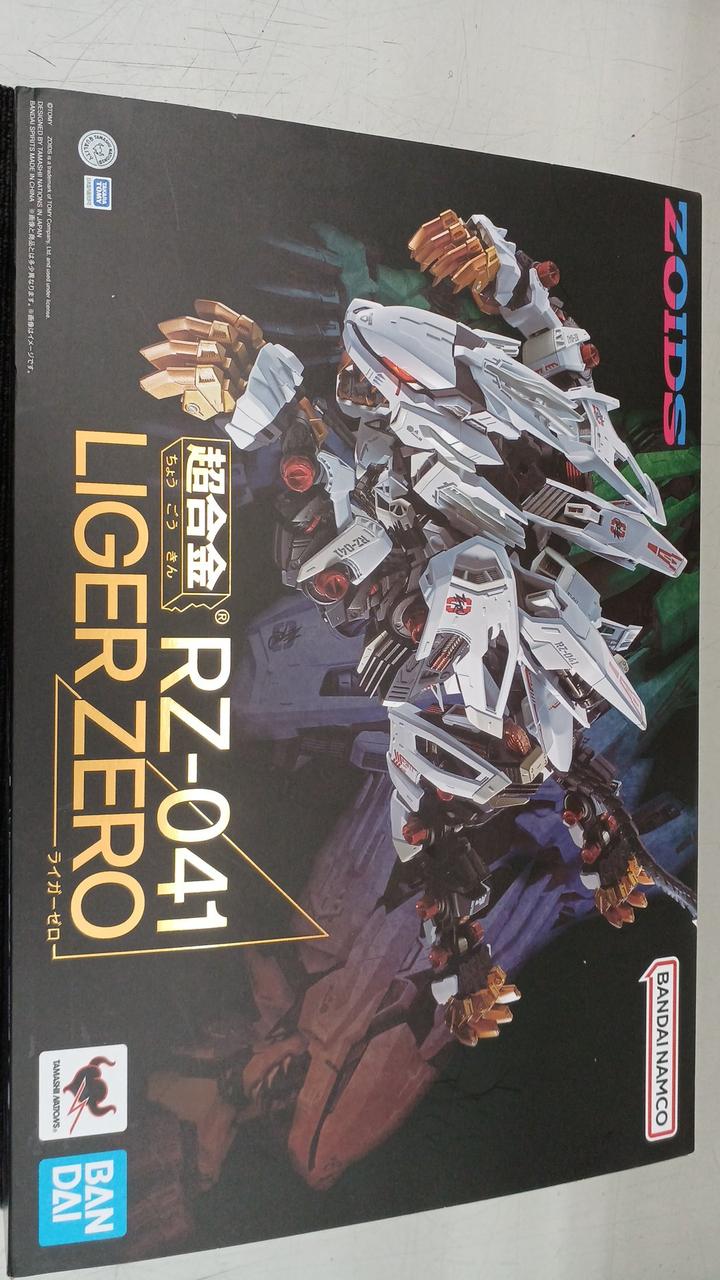 BANDAI ZOIDS Chogokin Liger Zero