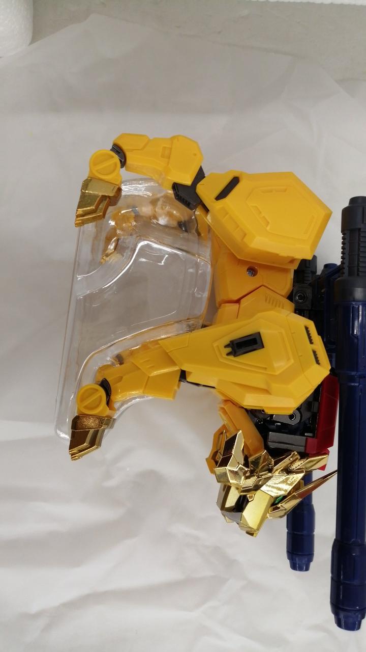 BANDAI Chogokin Soul: Strongest Mobile Trion 3