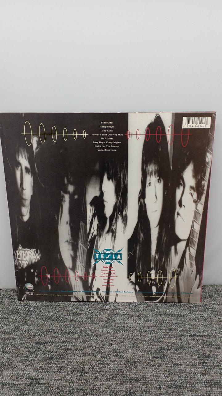 GEFFEN TESLA/THE GREAT RADIO CONTROVE GHS24224