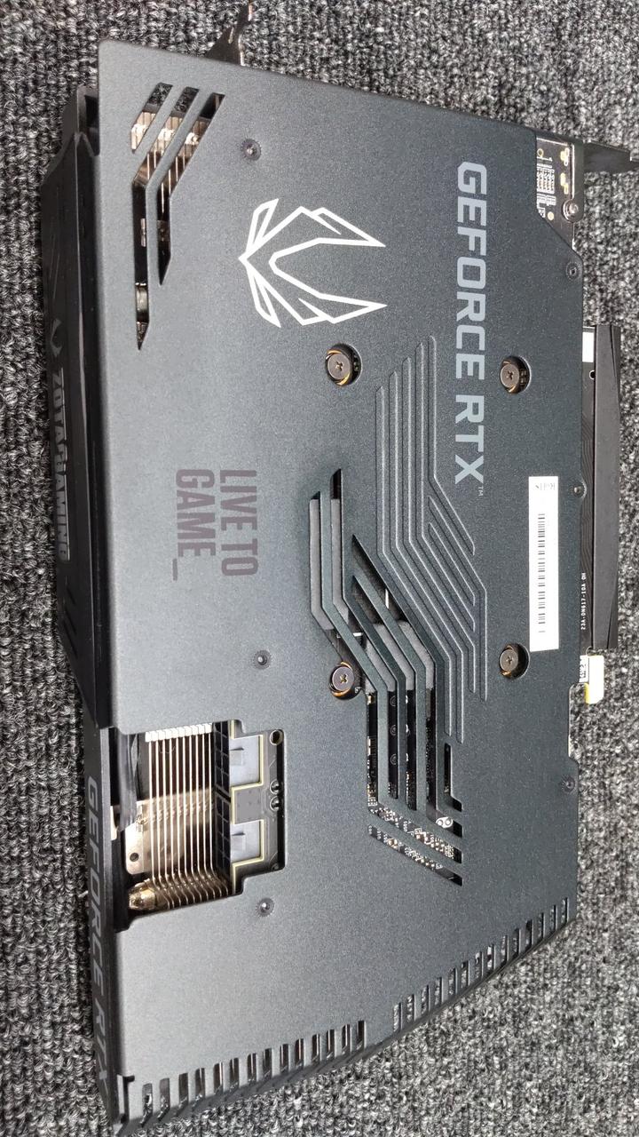 ZOTAC Graphics Card RTX3070 TWIN EDGE OC 8GB