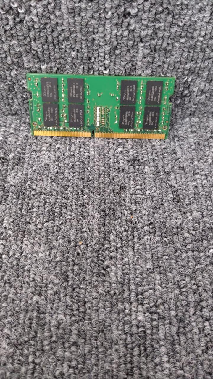 SK HYNX Memory for Notebook PC 16GB 2RX8 PC4-2400T-SE1-11