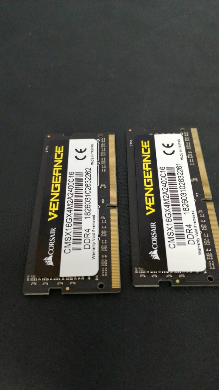VENGEANCE DDR4 16GB Memory (8GB×2) CMSX16GX4M2A2400C16
