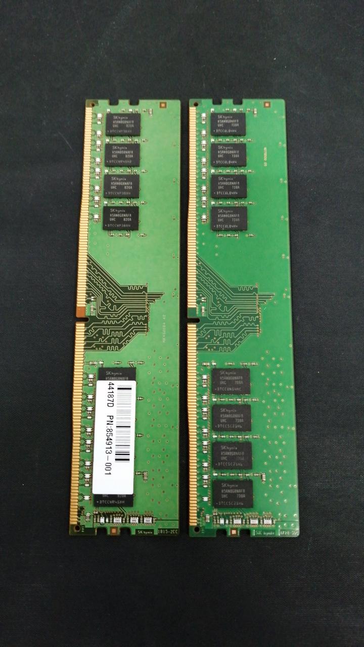 SK HYNIX DDR4 Memory 8GB x 2 Sticks HMA81GU6AFR8N