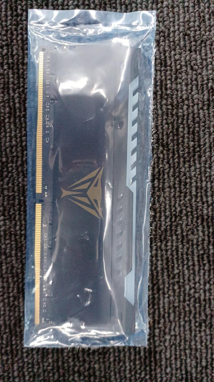 PATRIOT DDR4 Desktop Memory PVSR432G320C8K