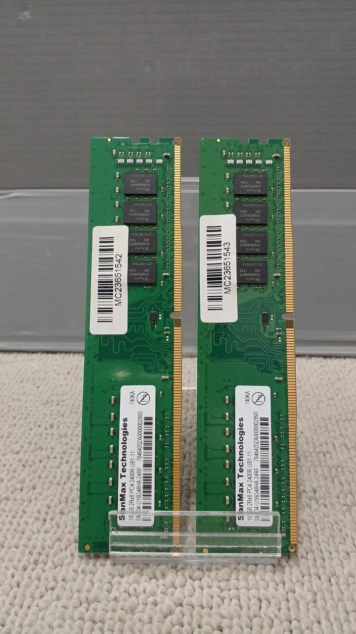 SSNMAX TECHNOLOGIES Memory SMD4-U16G48HA-24RF