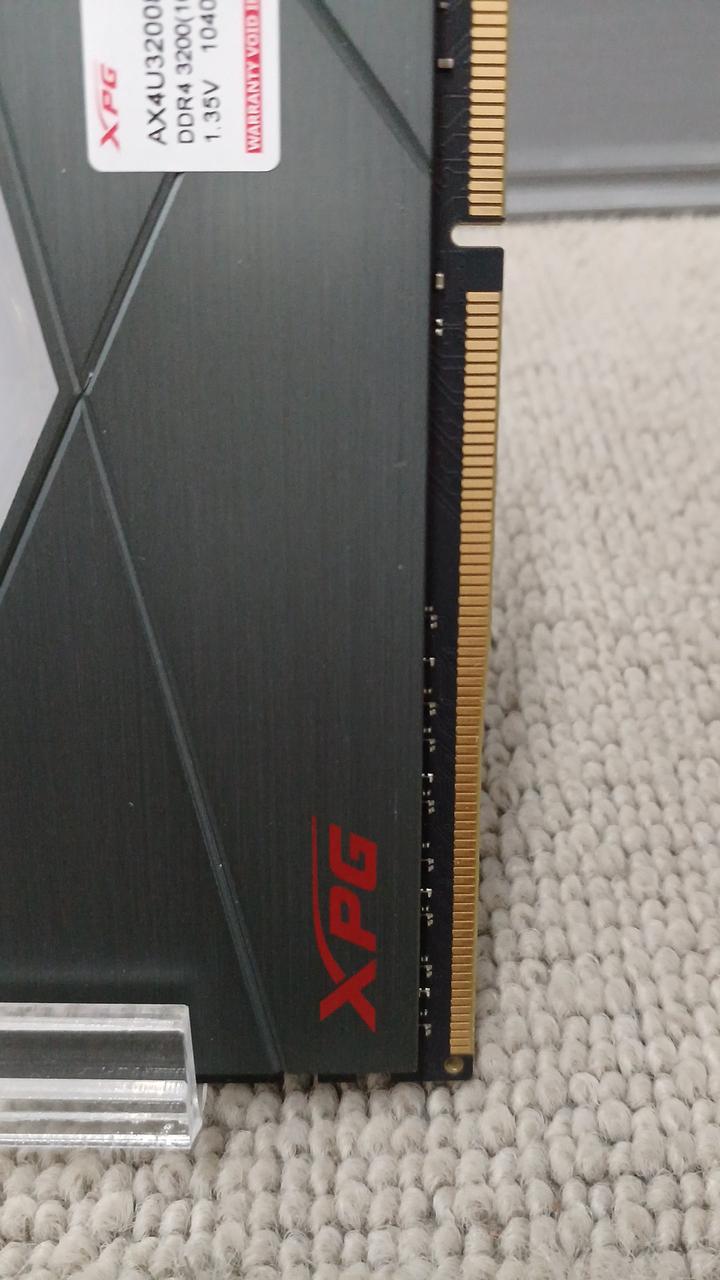 XPG Memory AX4U32008G16A-DT50