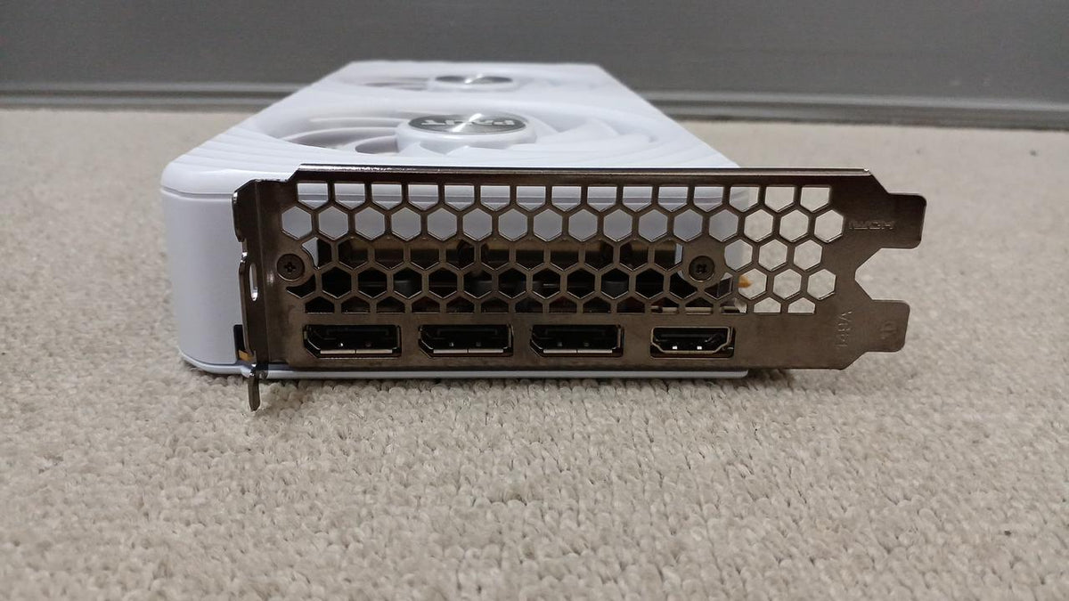 PALIT Graphics Board: NVIDIA GEFORCE RTX5060 WHITE O