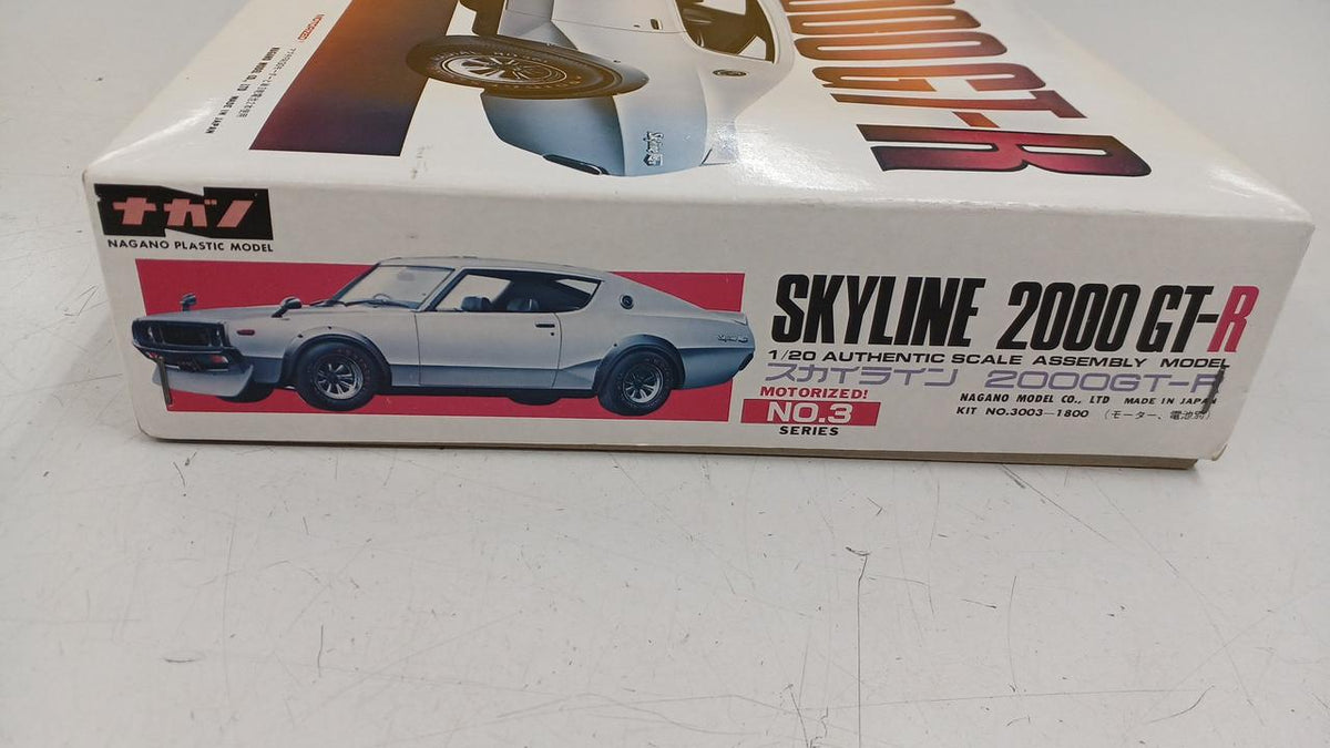 Nagano Plastic Model 1/20 Skyline 2000GT-R