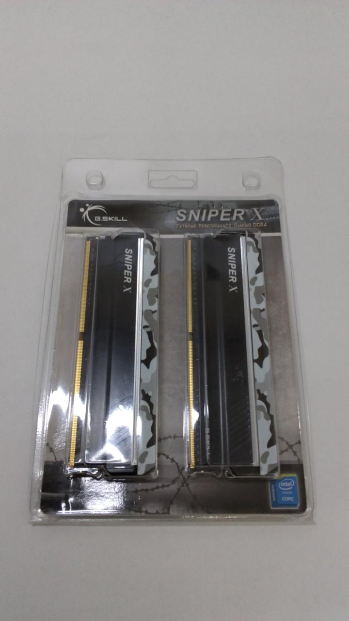 G.SKILL Memory: F4-3200C16D-16GSXWB
