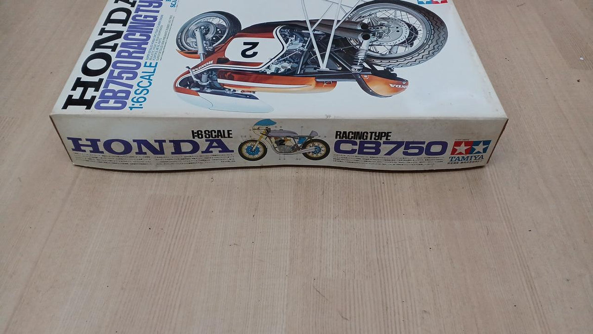 TAMIYA 1/6 Honda CB750 Racing Type Unassembled Box Damaged