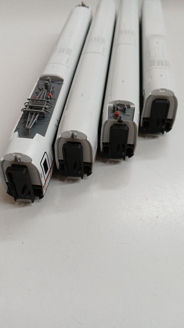 KATO N Cage ICE4 10-2024 Federal Republic of Germany Formation 7-Car Basic Set