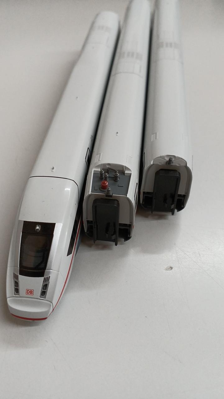 KATO N Cage ICE4 10-1512 7-Car Basic Set