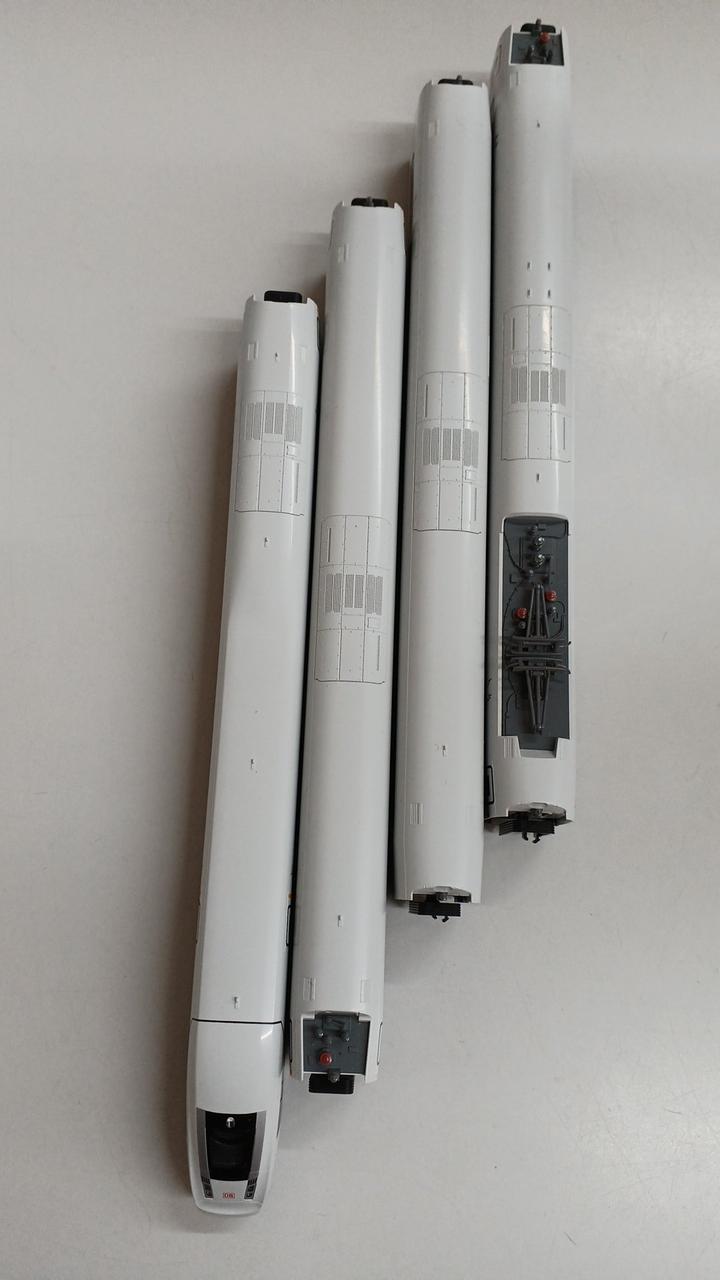 KATO N Cage ICE4 10-1512 7-Car Basic Set