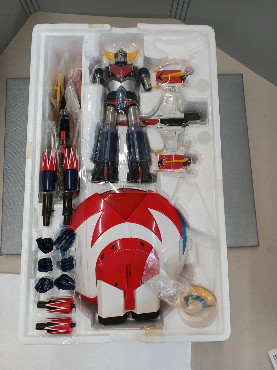 BANDAI Chogokin Soul GX-04S UFO Robot Cosmic Champion Set