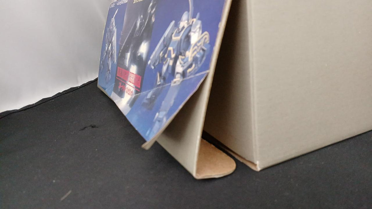 MAX FACTORY Blue Knight Berserga 1/24 Soft Vinyl Kit - Banzai Thrifting | BanzaiHobby