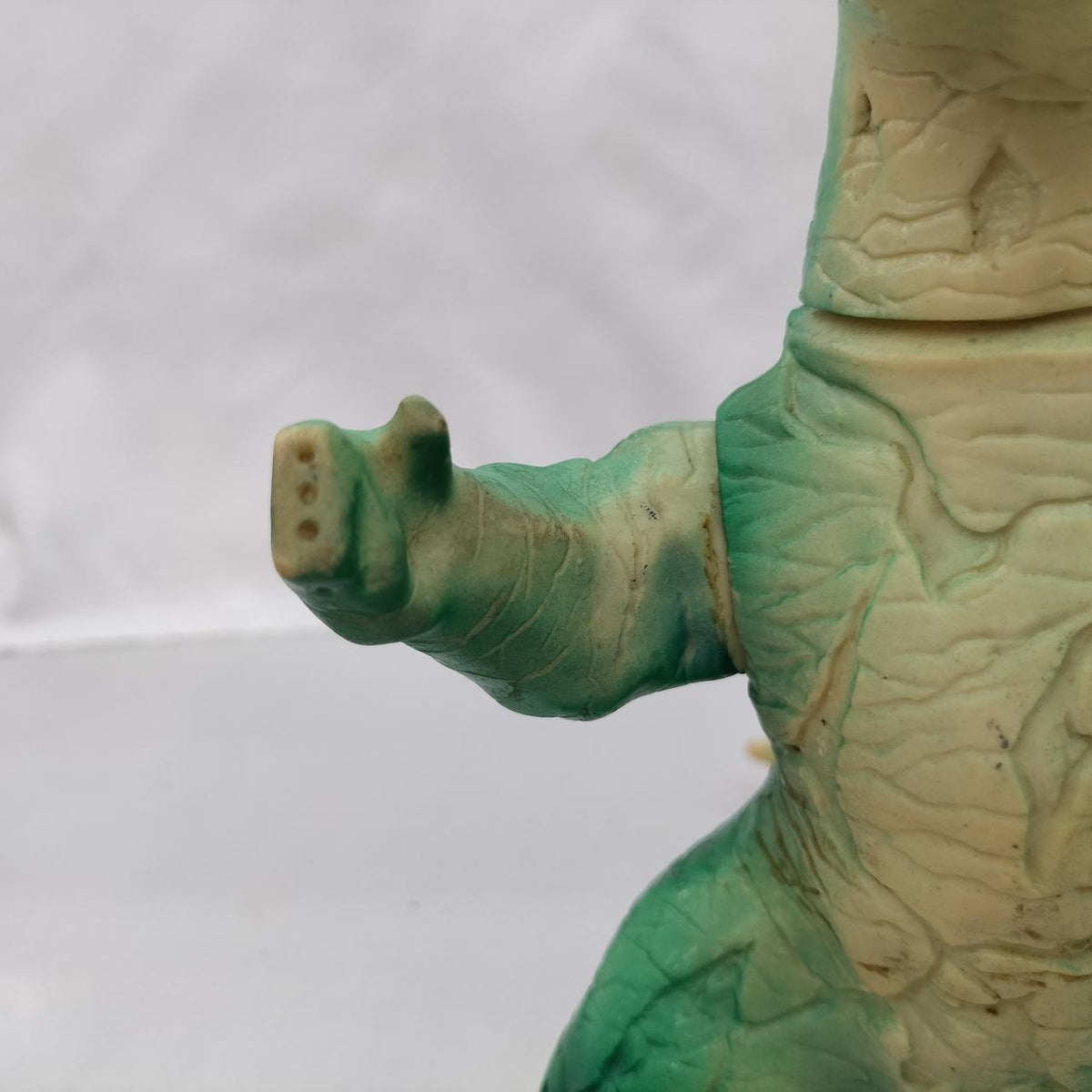 Burmak Kaiju Sofubi Eleking