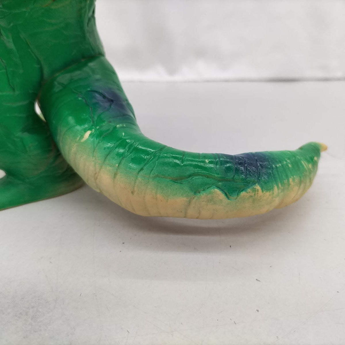 Burmak Kaiju Sofubi Eleking
