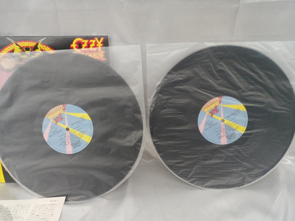 JET RECORDS LP Record 40AP 2481-3 SPEAK OF THE DEVIL