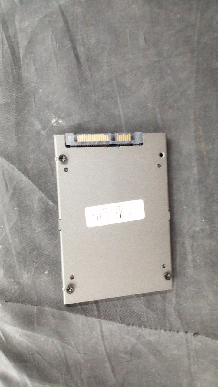 KINGSTON SSD RBU-SC152DS37/240GH